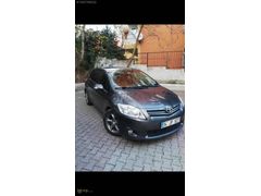 2011 TOYOTA İLK SAHİBİNDEN MUAYENESİ YENİ BOYASIZ DEĞİŞENSİZ