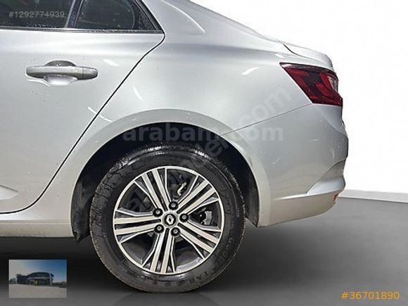 2024 Megane Sedan 1.3 TCe Touch EDC / 13.321 KM