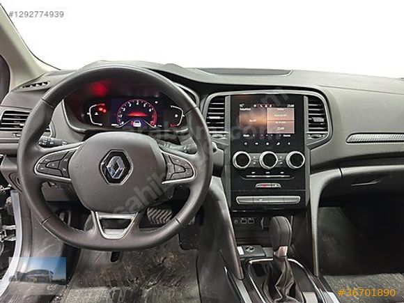 2024 Megane Sedan 1.3 TCe Touch EDC / 13.321 KM