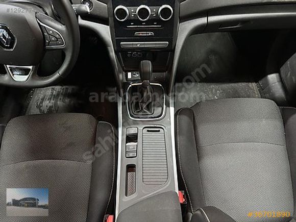 2024 Megane Sedan 1.3 TCe Touch EDC / 13.321 KM