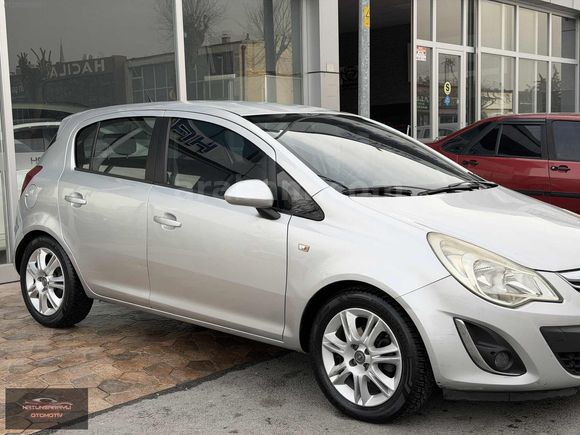 OPEL CORSA 1.3 CDTI ENJOY 2011 MODEL 161.000 KM DEĞİŞENSİZ