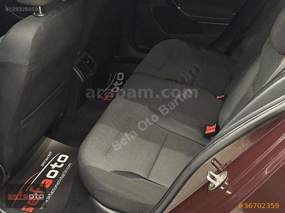 Sefa Oto 'dan GOLF 7,5 ÖZEL RENK DEĞİŞENSİZ + 119bin KM