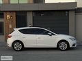 SEAT LEON 1.6TDI-HAYALET/LED FAR STOP/B.EKRAN/G.GÖRÜŞ/CAM TAVAN