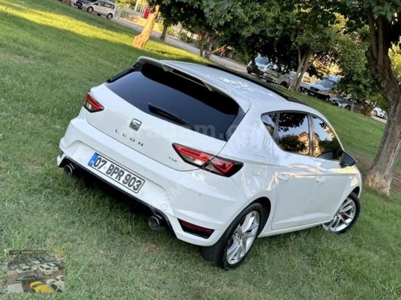 KISMET OTO'dan LEON 1.6 TDİ STYLE DSG -CAM TAVAN-LED FAR STOP-