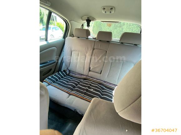 Sahibinden Nissan Almera 1.5 Comfort 2001 Model