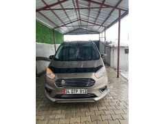 Sahibinden Ford Tourneo Courier 1.5 TDCi Titanium Plus 2021 Model