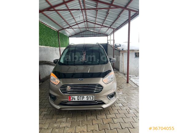 Sahibinden Ford Tourneo Courier 1.5 TDCi Titanium Plus 2021 Model