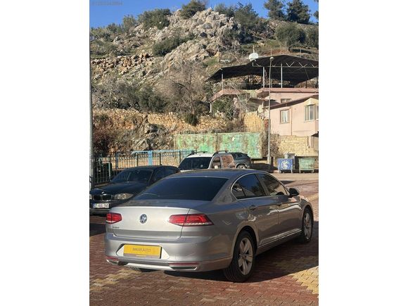 VW PASSAT 2018 1.6 TDI HATASIZ BOYASIZ SERVİS BAKIMLI