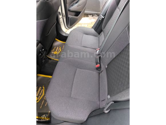 ASLAN GROUP'TAN HATASIZ 2023 COROLLA 1.8 HYBRİD