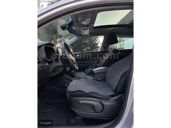 HYUNDAI TUCSON 1.6 CRDI STYLE PLUS DCT CAM TAVAN