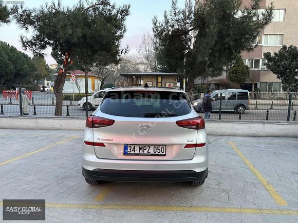 HYUNDAI TUCSON 1.6 CRDI STYLE PLUS DCT CAM TAVAN