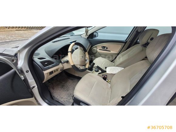 Sahibinden Renault Fluence 1.6 Extreme 2011 Model İstanbul 172.500 km Gri (Gümüş)
