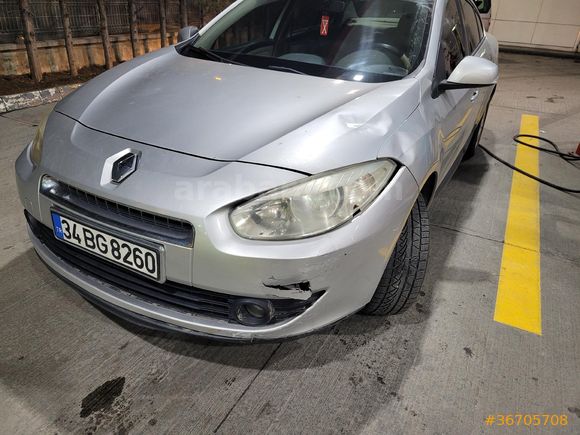 Sahibinden Renault Fluence 1.6 Extreme 2011 Model İstanbul 172.500 km Gri (Gümüş)