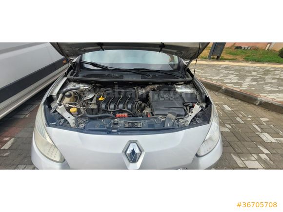 Sahibinden Renault Fluence 1.6 Extreme 2011 Model İstanbul 172.500 km Gri (Gümüş)