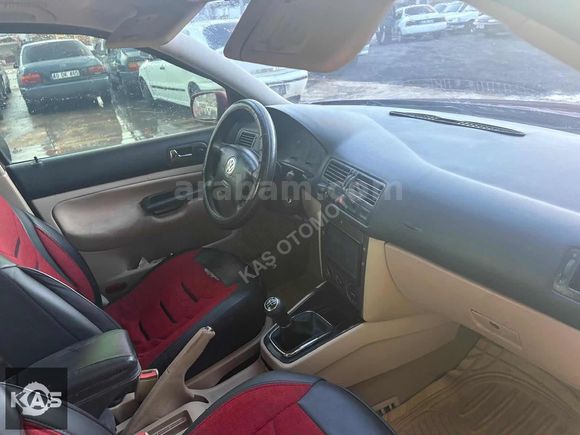 Wolswagen bora 2000 model comforline