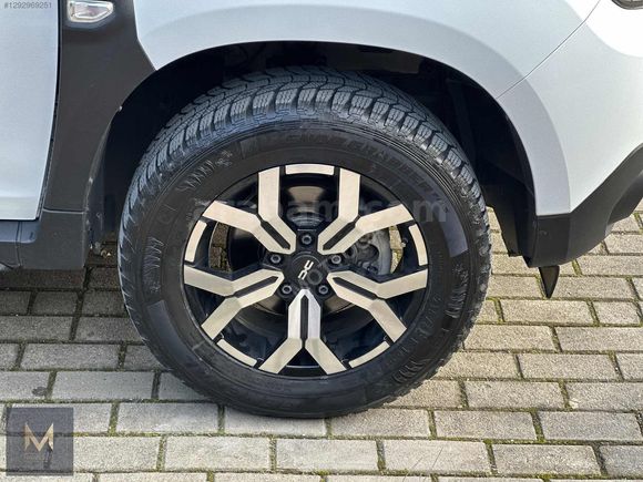İLK SAHİBİNDEN SERVİS BAKIMLI DUSTER OTOMATİK JOURNEY GÖRÜNÜM