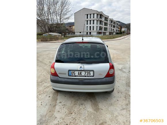 Sahibinden Renault Clio 1.2 Authentique 2004 Model 