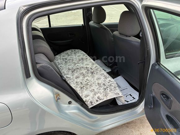 Sahibinden Renault Clio 1.2 Authentique 2004 Model 
