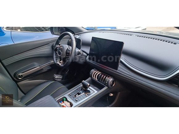 Sıfır ayarında 2025 Model BYD Atto 3 EV design