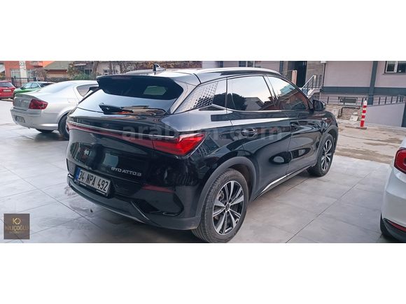 Sıfır ayarında 2025 Model BYD Atto 3 EV design