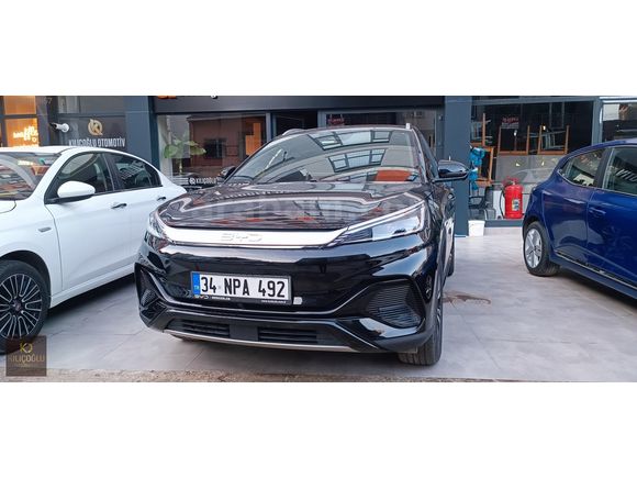 Sıfır ayarında 2025 Model BYD Atto 3 EV design