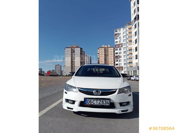 Sahibinden Honda Civic 1.6 Elegance 2011 Model  208 km Beyaz