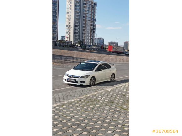Sahibinden Honda Civic 1.6 Elegance 2011 Model  208 km Beyaz