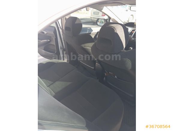Sahibinden Honda Civic 1.6 Elegance 2011 Model  208 km Beyaz