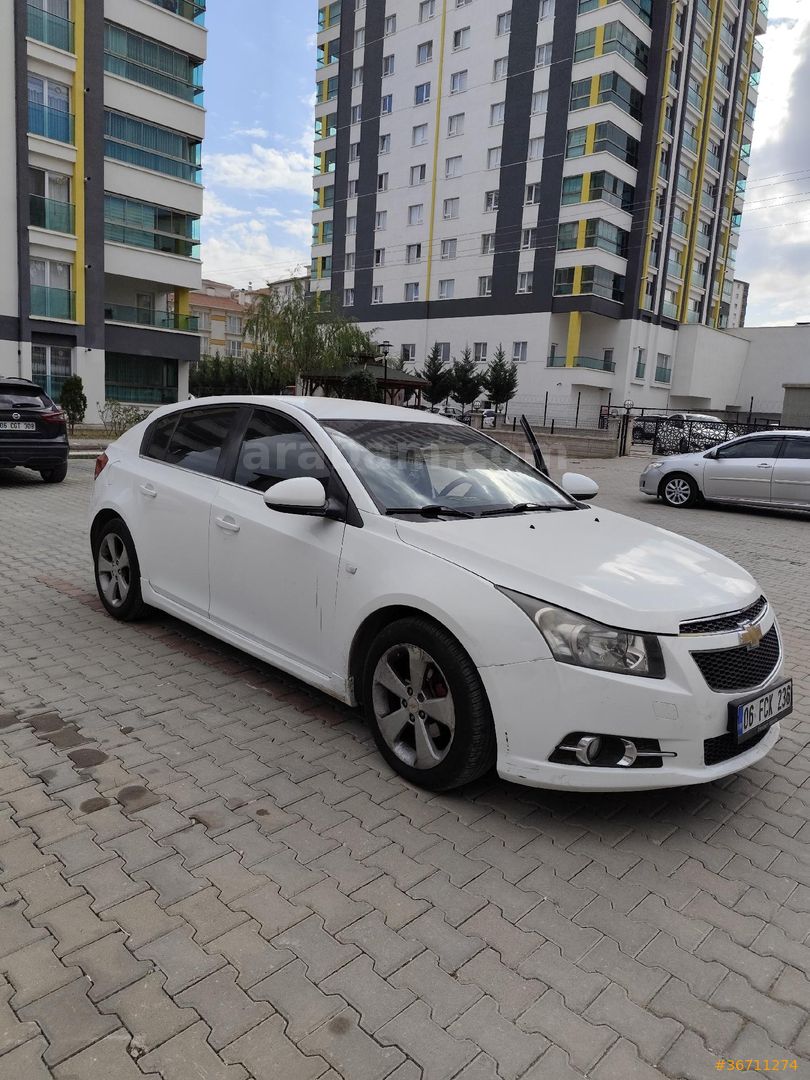 Sahibinden Chevrolet Cruze 1.6 2012 Model Ankara 284.000 km Beyaz
