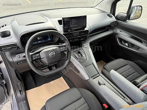 Başak Otomotiv 2.EL'den 2025 Hatasız Berlingo XTR