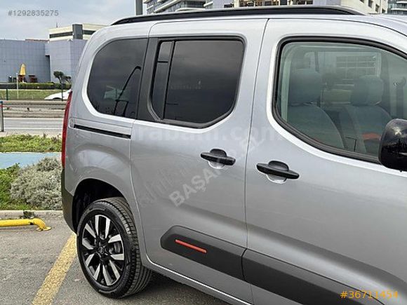 Başak Otomotiv 2.EL'den 2025 Hatasız Berlingo XTR