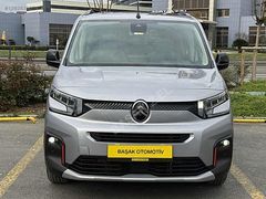Başak Otomotiv 2.EL'den 2025 Hatasız Berlingo XTR