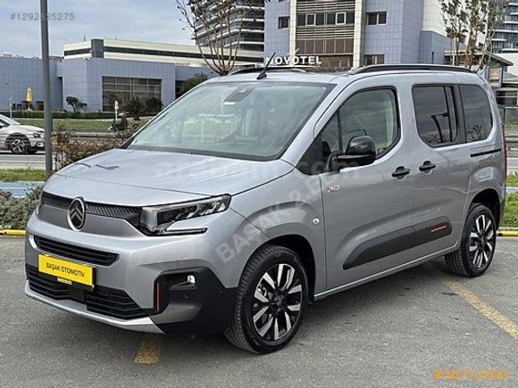 Başak Otomotiv 2.EL'den 2025 Hatasız Berlingo XTR