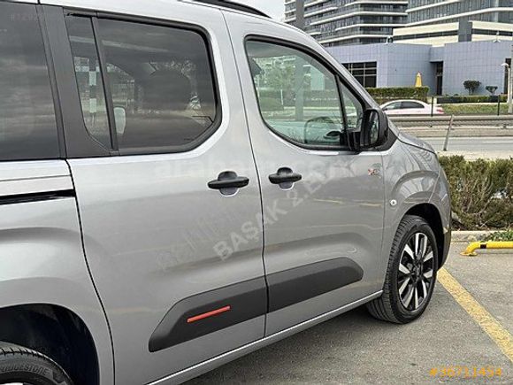 Başak Otomotiv 2.EL'den 2025 Hatasız Berlingo XTR