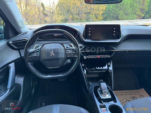 HATASIZ 2020 MODEL 2008 ALLURE 1.2 BENZİN OTOMATİK