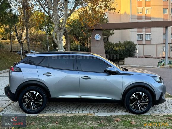 HATASIZ 2020 MODEL 2008 ALLURE 1.2 BENZİN OTOMATİK