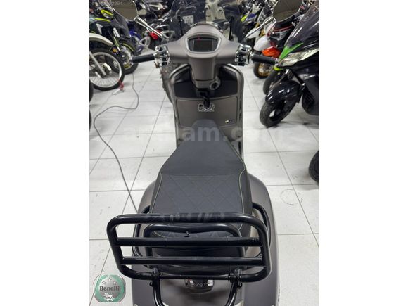 VESPA GTS 125 ABS - 2024 MODEL SIFIR AYARINDA