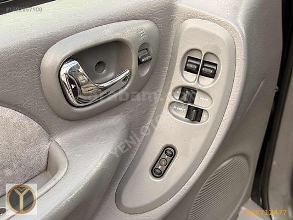 YENİ OTOMOTİV DEN EMSALSİZ GRAND VOYAGER 2.8 CRD LİMİTED 2 BOYA