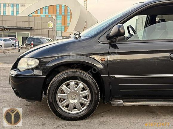 YENİ OTOMOTİV DEN EMSALSİZ GRAND VOYAGER 2.8 CRD LİMİTED 2 BOYA