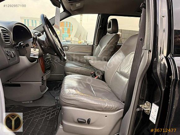 YENİ OTOMOTİV DEN EMSALSİZ GRAND VOYAGER 2.8 CRD LİMİTED 2 BOYA