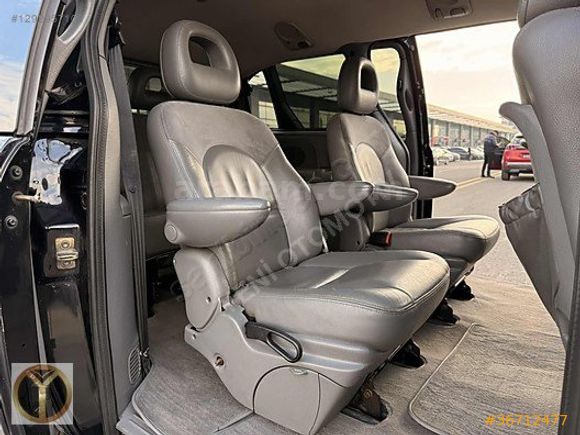 YENİ OTOMOTİV DEN EMSALSİZ GRAND VOYAGER 2.8 CRD LİMİTED 2 BOYA