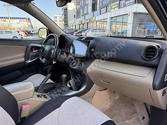TOYOTA RAV4 4x4 BOYASIZ DEĞİŞENSİZ