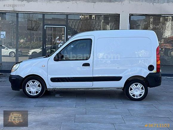 ÖZ IŞIKLI OTOMOTİVDEN 2012 RENAULT KANGO TEK EL