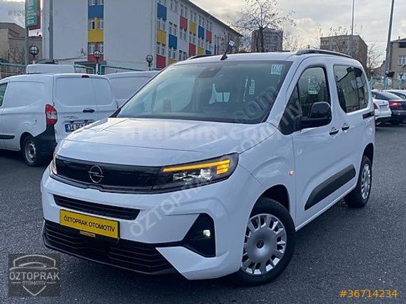 Galeriden Opel Combo 1.5 CDTI Essential 2025 Model İstanbul 0 km