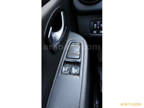 Orjinal Renault Clio 1.2 Joy 2018 Model  50.000 km Beyaz