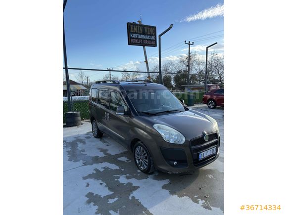 SAHİBİNDEN FİAT DOBLO COMBİ 1.6 105 HP MULTİJET PREMİO 2011 MODEL 
