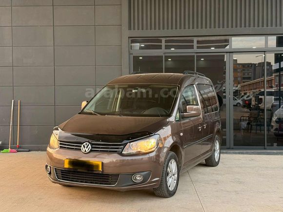 ATİLA OTOMOTİV'DEN 2015 MODEL OTOMOTİK DSG ÇOK TEMİZ ARAÇ