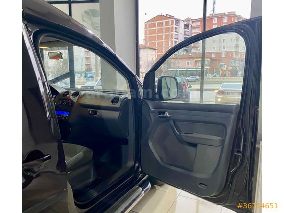 2011 CADDY DEĞİŞENSİZ BOYA 2.TAM 2.LOKAL MANUEL 218.KM