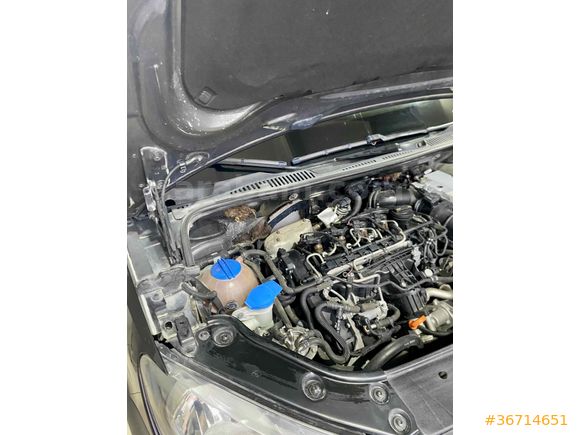2011 CADDY DEĞİŞENSİZ BOYA 2.TAM 2.LOKAL MANUEL 218.KM