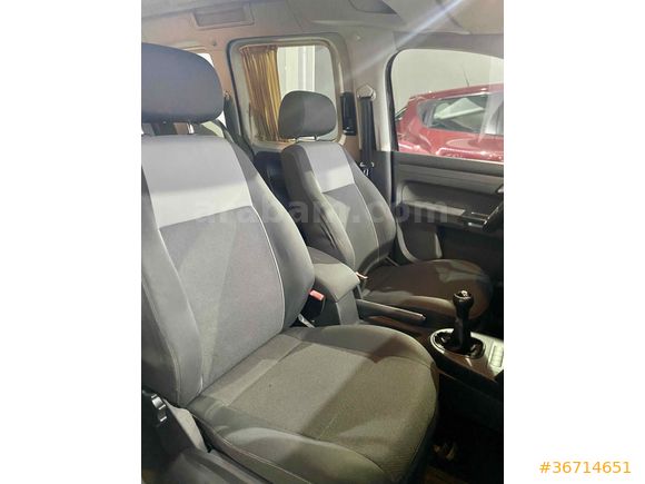 2011 CADDY DEĞİŞENSİZ BOYA 2.TAM 2.LOKAL MANUEL 218.KM